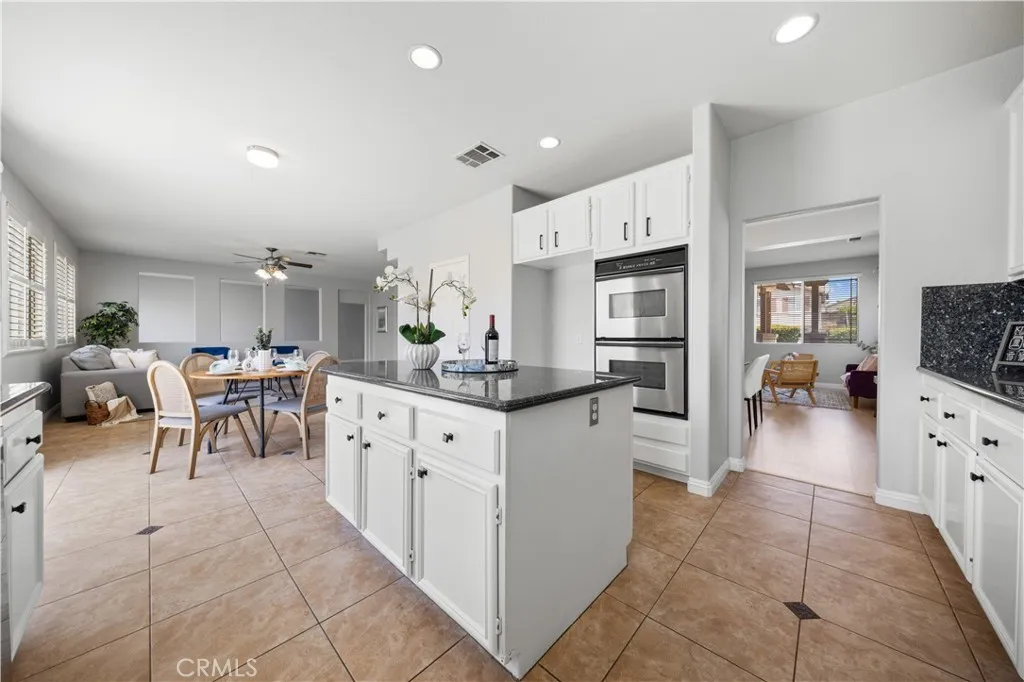 12337 Columbia Lane, Eastvale, California 91752 home-pic-10